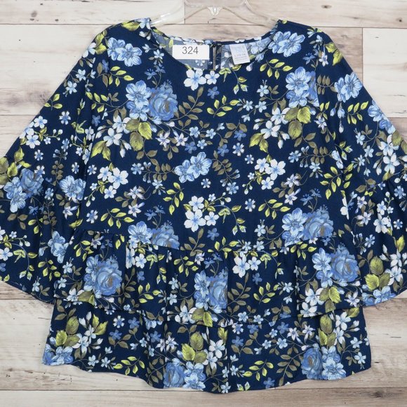 Time and Tru* Women's 3/4 Flared‎ Sleeve Pullover Boat Neck Blouse Size Large - Picture 1 of 9